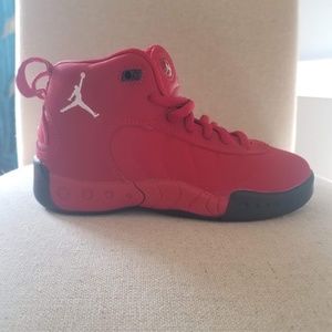 Boys Jordan Sneakers